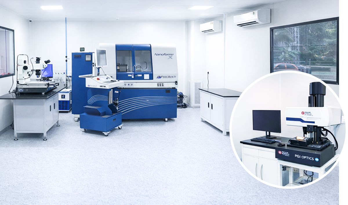 Opticentric Prism Master optical centration measurement facility India